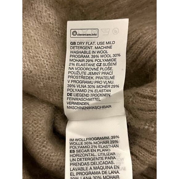 & Other Stories Mockneck Sweater - Picture 10 of 10